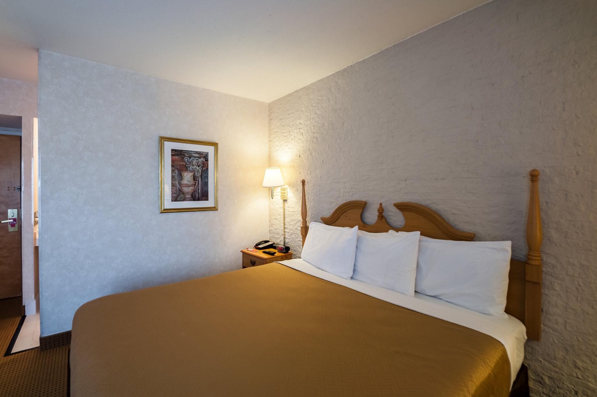 Econo Lodge Metro Arlington Luaran gambar