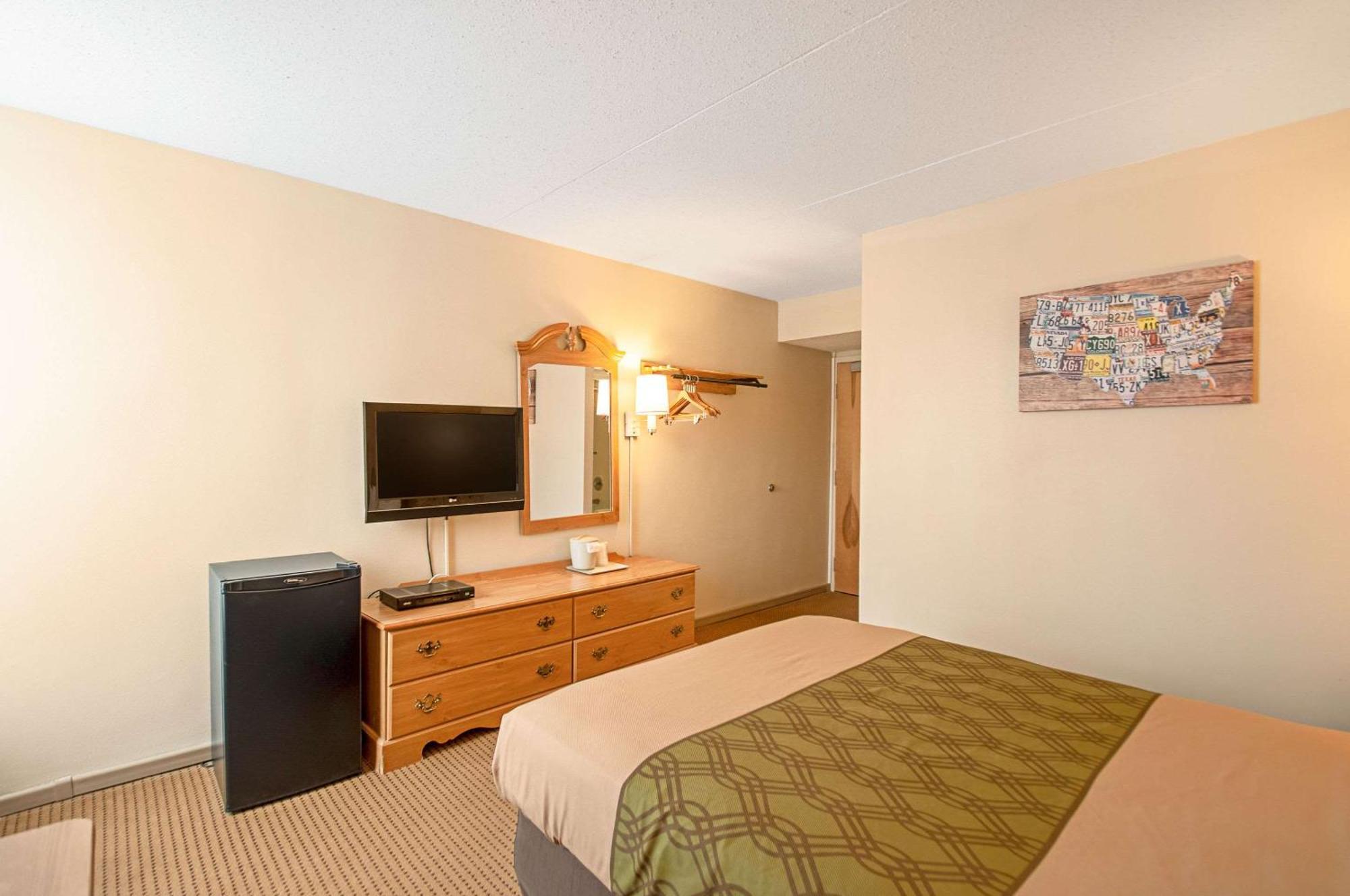 Econo Lodge Metro Arlington Luaran gambar