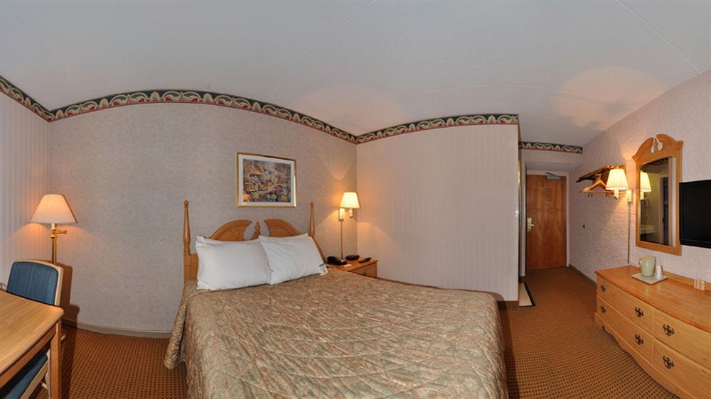 Econo Lodge Metro Arlington Luaran gambar